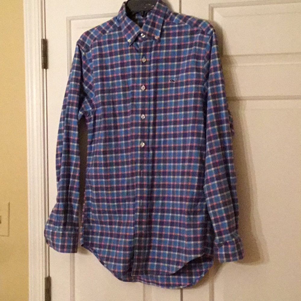 Button down collared Vineyard Vine shirt